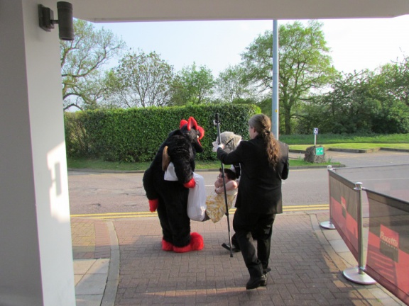 Devilwuff CF2012 082