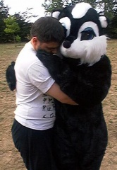 Skunki hugging Bearhug