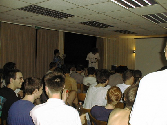 PIC00208