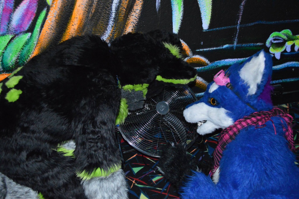 Greeny FursuitBlackLight 104