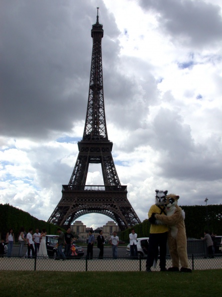 20040612_EiffelTowerDay_03.jpg