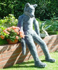 Wolfy Fursuit Garten3