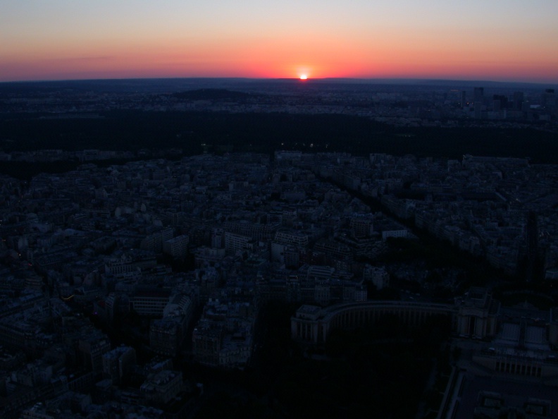 Tim_Paris20010813_Sunset05.jpg