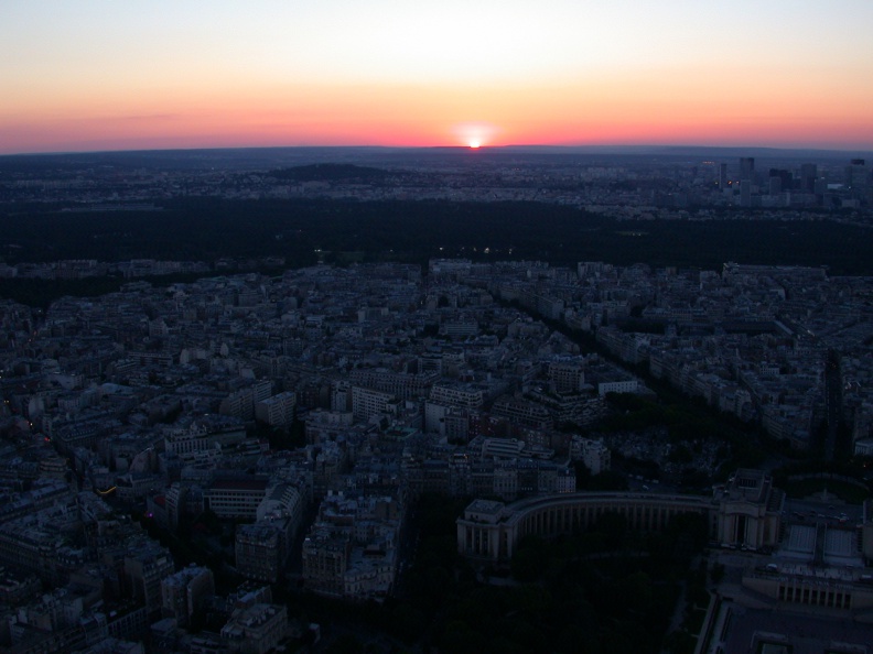 Tim_Paris20010813_Sunset07.jpg