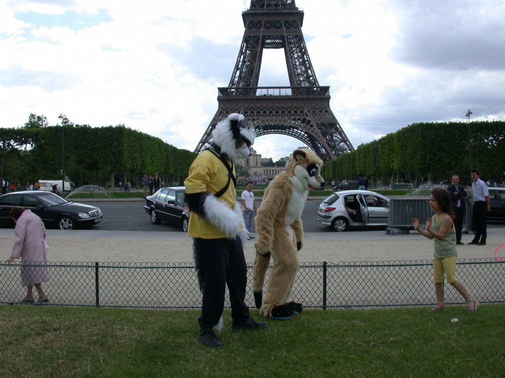 20040612 EiffelTowerDay 05