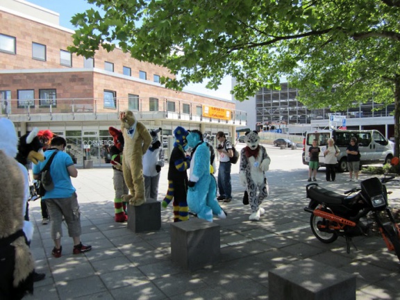 Fursuitwalk Asrail 45