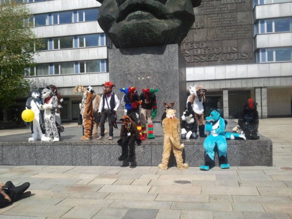 Fursuitwalk Fridolfus 21