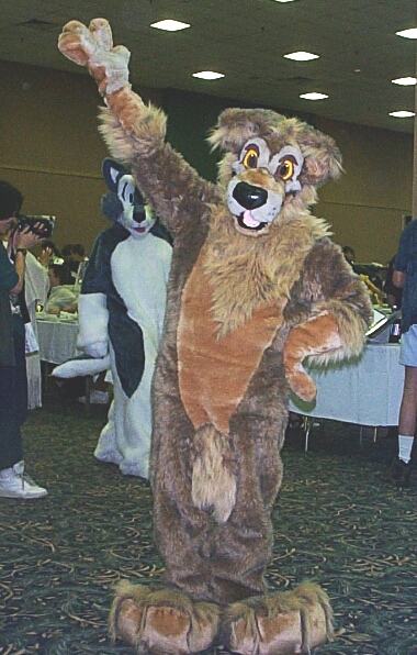 [Trickster_AC2001_Fursuit1.jpg]