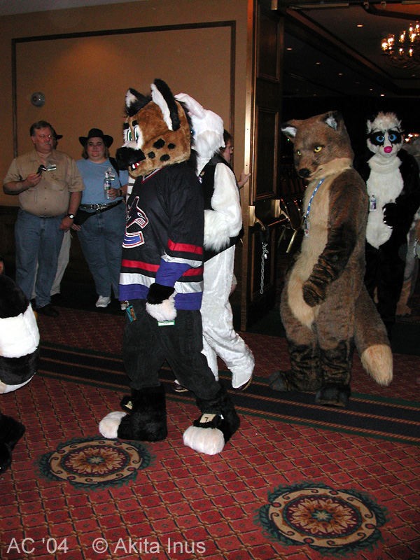 [Akita_AC2004_062_Parade.jpg]