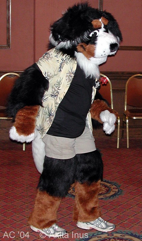 [Akita_AC2004_081_DeadDogs.jpg]