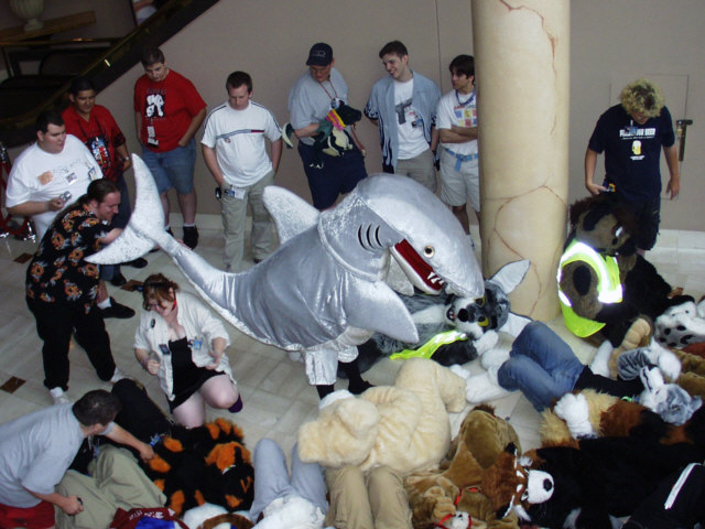 [WallyWolf_AC2005_FursuitRug11.jpg]