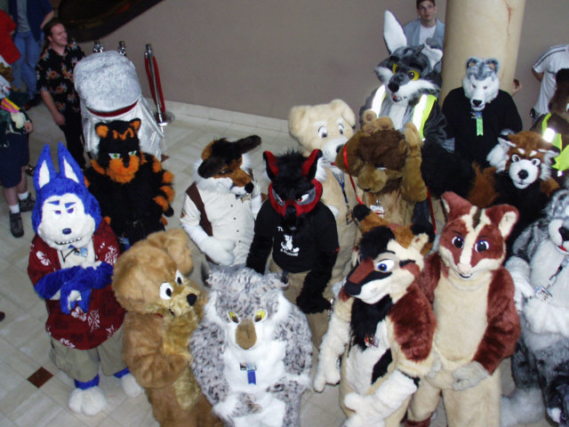 [WallyWolf_AC2005_FursuitRug19.jpg]