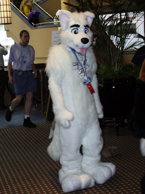 [WallyWolf_AC2005_Parade04.jpg]