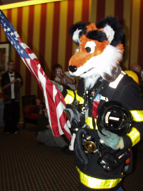 [WallyWolf_AC2005_Parade26.jpg]