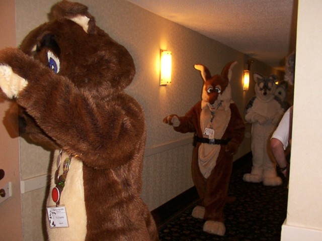 [Fuzzwolf_MFM2001_36.jpg]