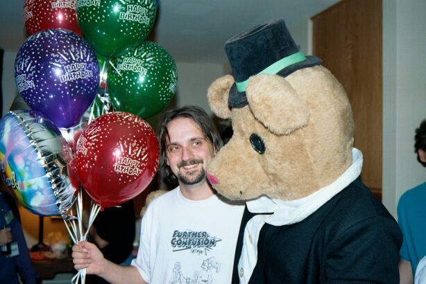 [Nikon_MidWestFurFest20001118_081.jpg]