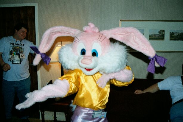 [Nikon_MidWestFurFest20001118_136.jpg]