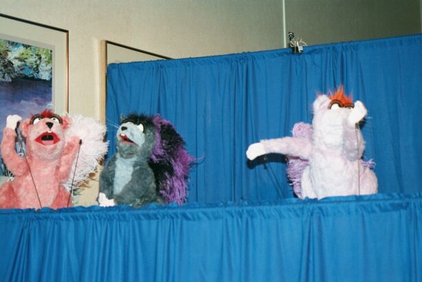 [Nikon_MidWestFurFest20001117_037.jpg]