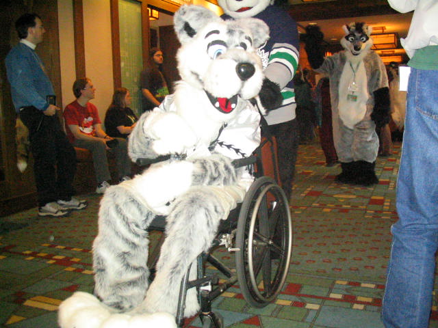 [Kwip_MFF2004_228.jpg]