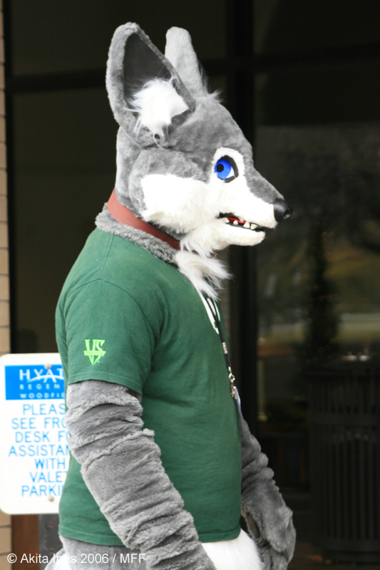 [AkitaInus_MFF2006_002.jpg]