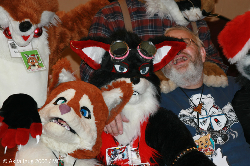 [AkitaInus_MFF2006_062.jpg]