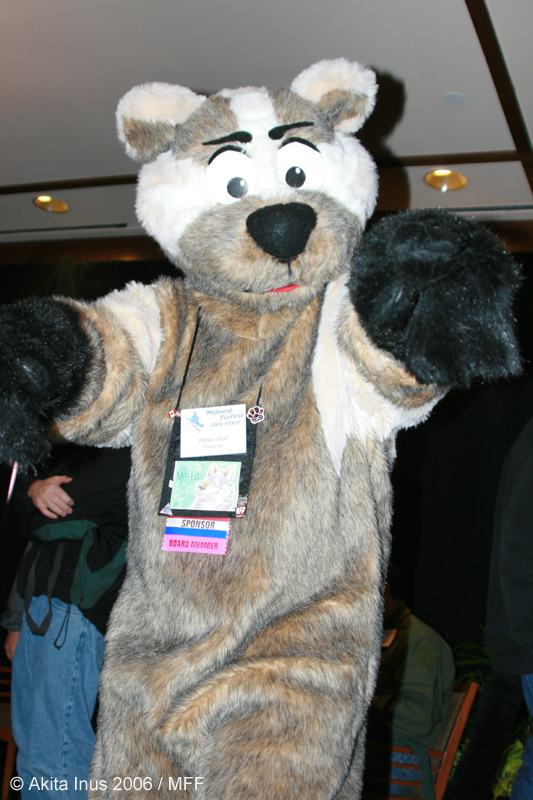 [AkitaInus_MFF2006_101.jpg]