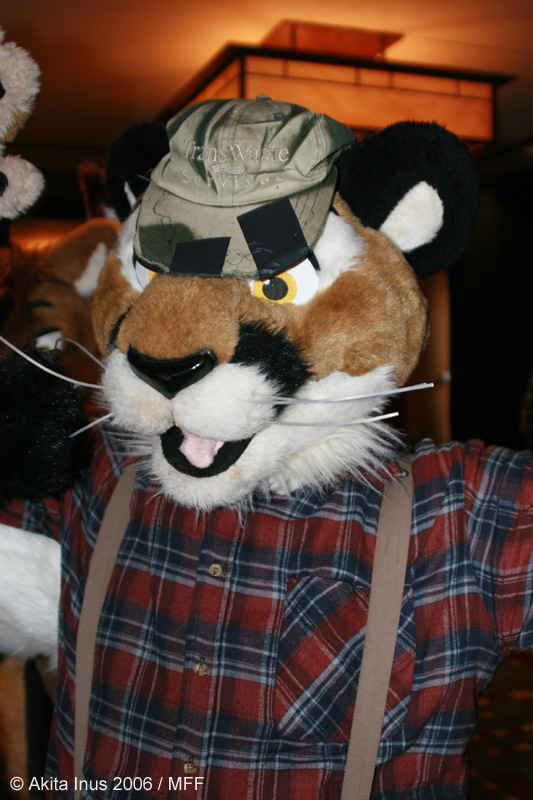 [AkitaInus_MFF2006_131.jpg]