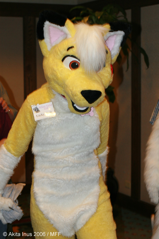 [AkitaInus_MFF2006_192.jpg]