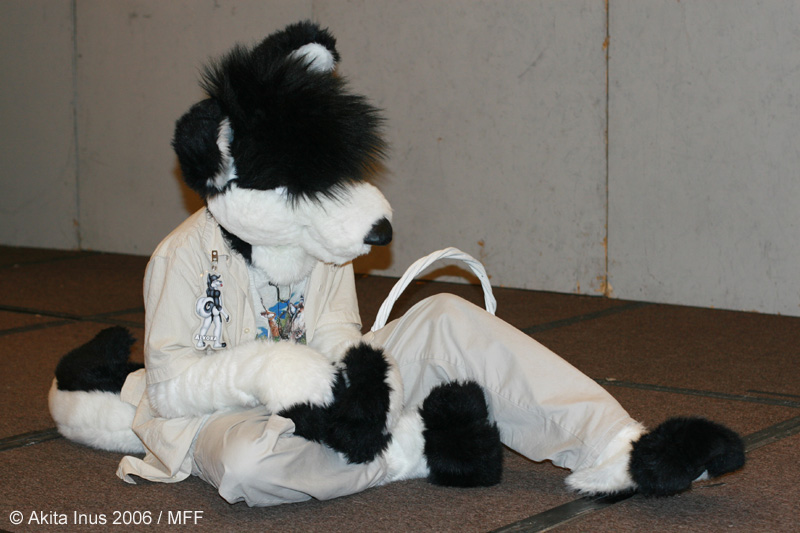 [AkitaInus_MFF2006_237.jpg]