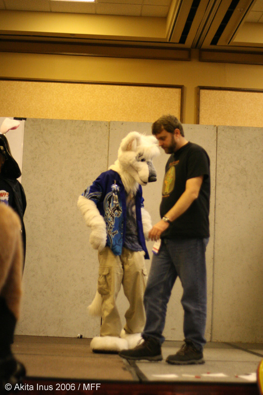 [AkitaInus_MFF2006_243.jpg]