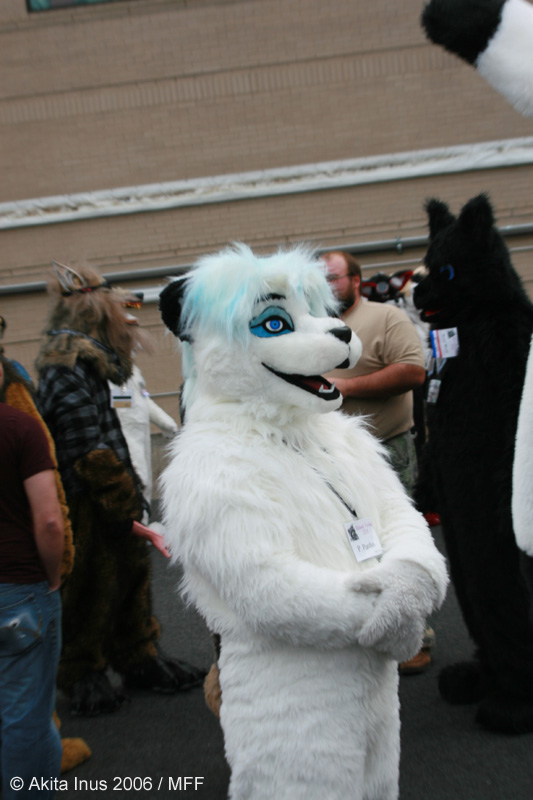 [AkitaInus_MFF2006_286.jpg]