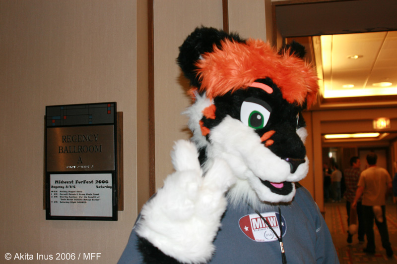 [AkitaInus_MFF2006_404.jpg]