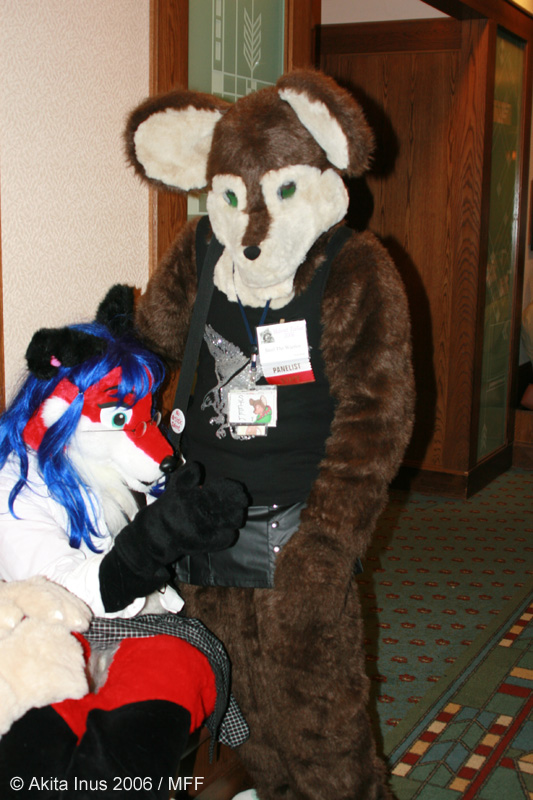 [AkitaInus_MFF2006_410.jpg]