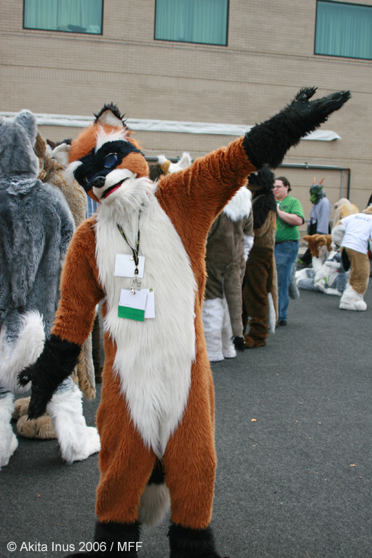 [AkitaInus_MFF2006_513.jpg]