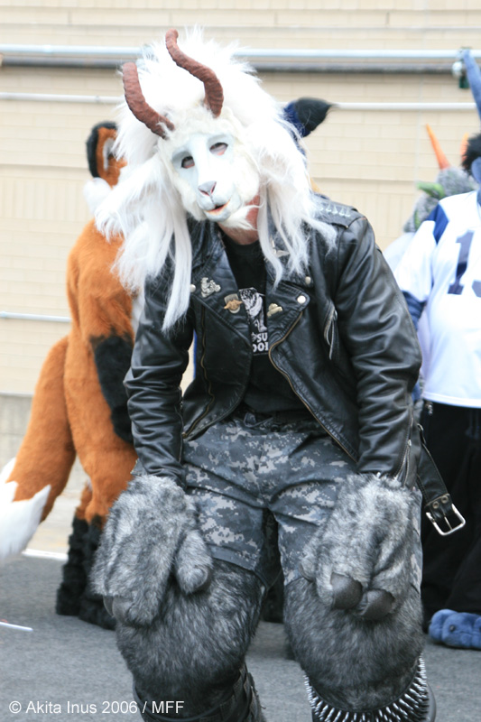 [AkitaInus_MFF2006_557.jpg]