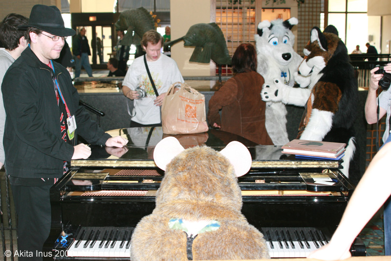 [AkitaInus_MFF2006_609.jpg]