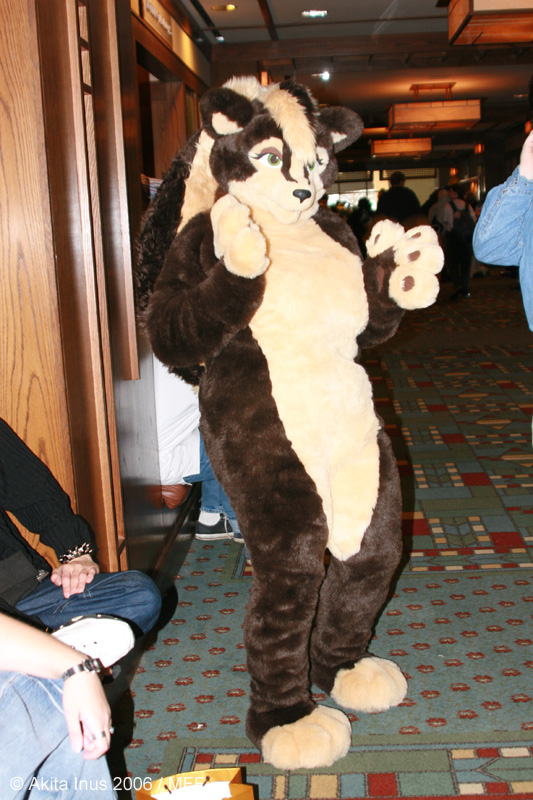 [AkitaInus_MFF2006_660.jpg]