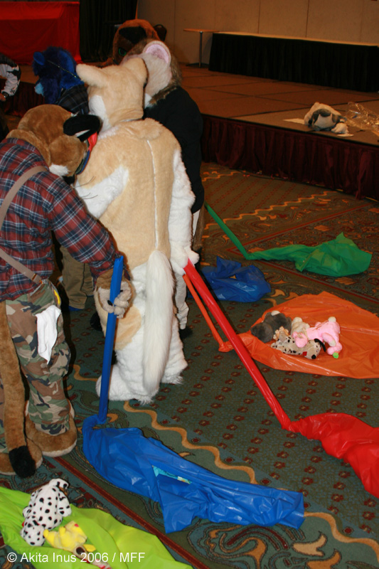 [AkitaInus_MFF2006_726.jpg]