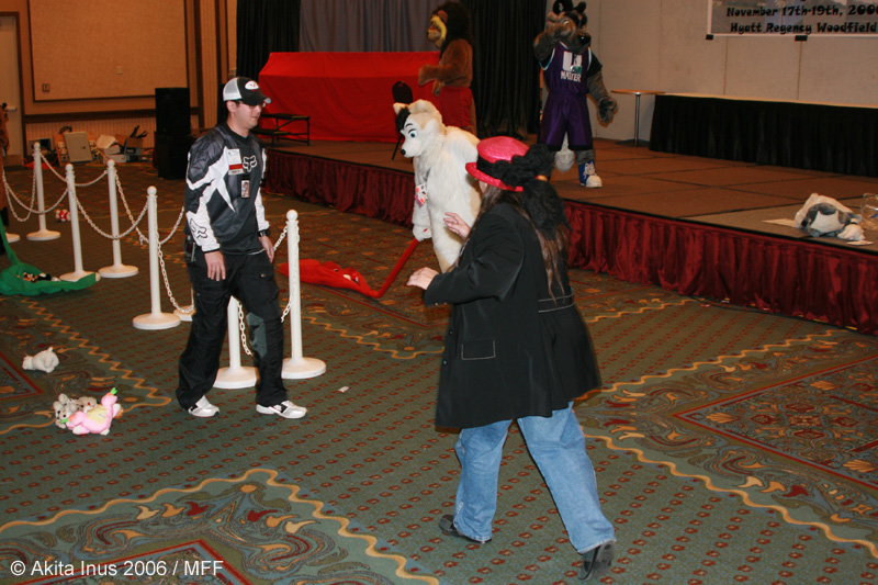 [AkitaInus_MFF2006_730.jpg]