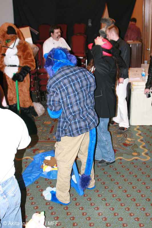 [AkitaInus_MFF2006_731.jpg]