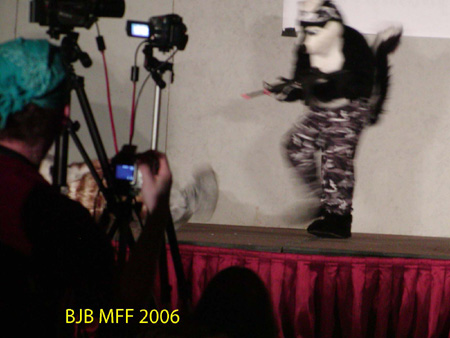 [BJButtons_MFF2006_030.jpg]