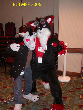 [BJButtons_MFF2006_043.jpg]