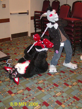 [BJButtons_MFF2006_047.jpg]