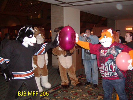 [BJButtons_MFF2006_065.jpg]