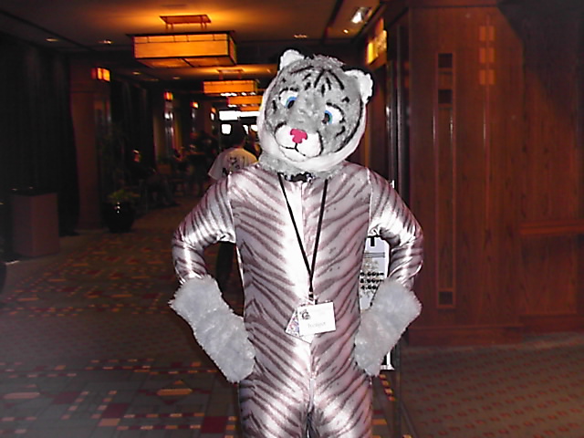 [Sodders_MFF2006_053.jpg]