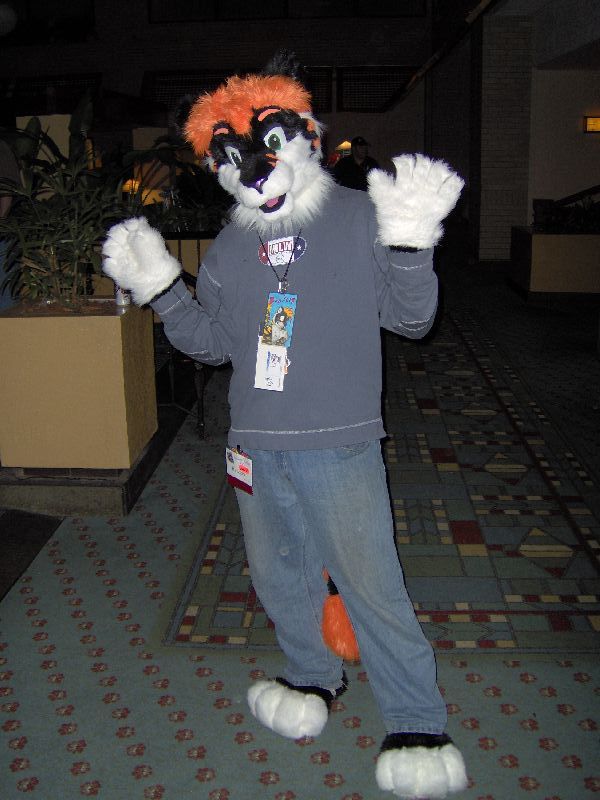 [Wildfox_MFF2006_039.jpg]