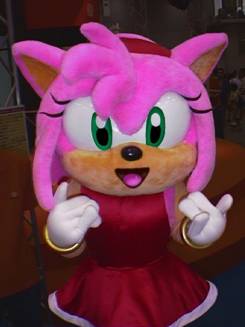 [amy1.jpg]