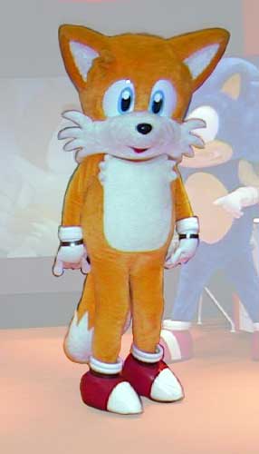 [jcostume_tails.jpg]