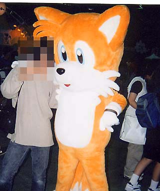 [tails1.jpg]