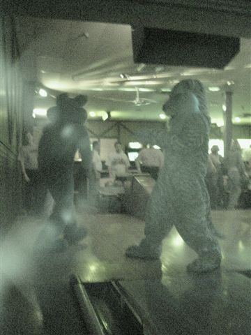 [20020328_FursuitBowling_21.jpg]